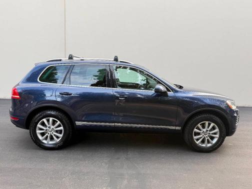 2014 Volkswagen Touareg TDI Sport