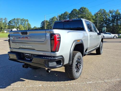 2026 GMC Sierra 2500 AT4