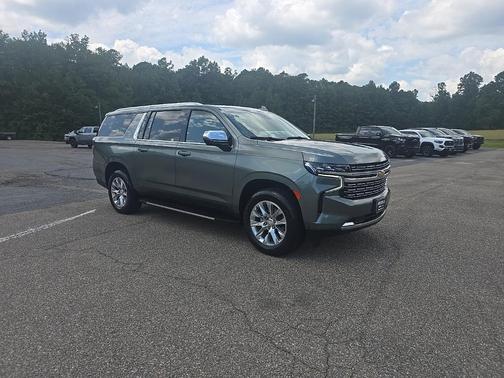 2023 Chevrolet Suburban Premier