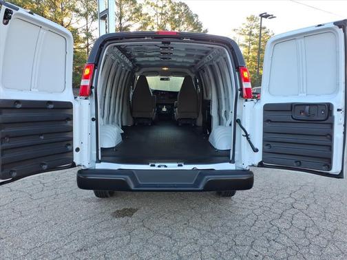 2025 Chevrolet Express 2500 RWD 2500 Extended Wheelbase WT