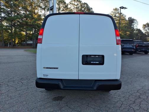 2025 Chevrolet Express 2500 RWD 2500 Extended Wheelbase WT