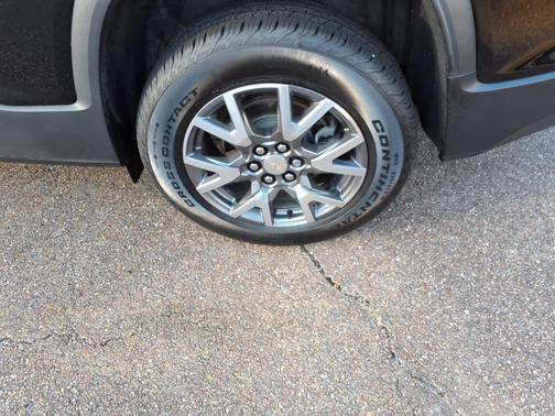 2022 GMC Acadia AWD SLT