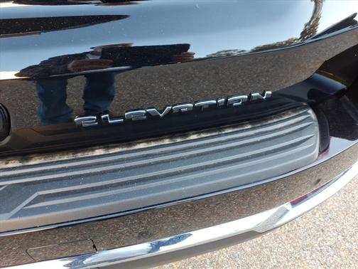 2026 GMC Yukon 2WD Elevation