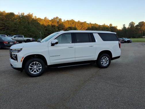 2026 Chevrolet Suburban LS