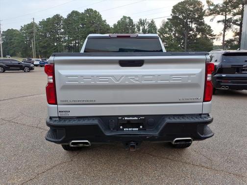 2022 Chevrolet Silverado 1500 Custom Trail Boss
