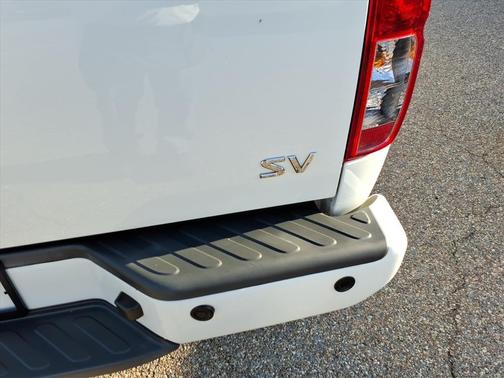 2020 Nissan Frontier SV