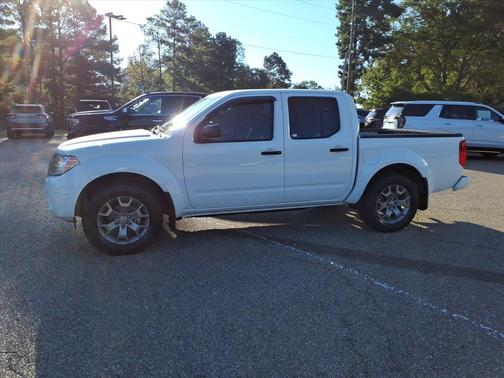 2020 Nissan Frontier SV