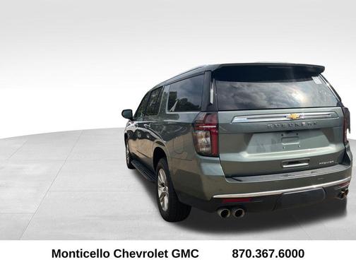 2023 Chevrolet Suburban Premier