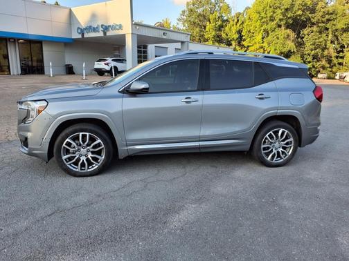 2023 GMC Terrain Denali
