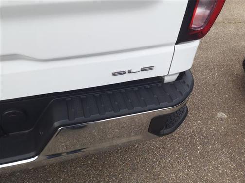 2024 GMC Sierra 1500 SLE