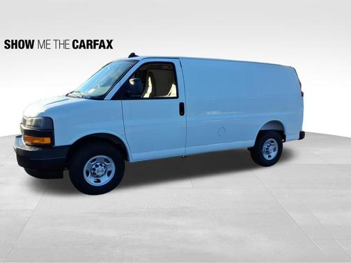 2025 Chevrolet Express 2500 RWD 2500 Regular Wheelbase WT