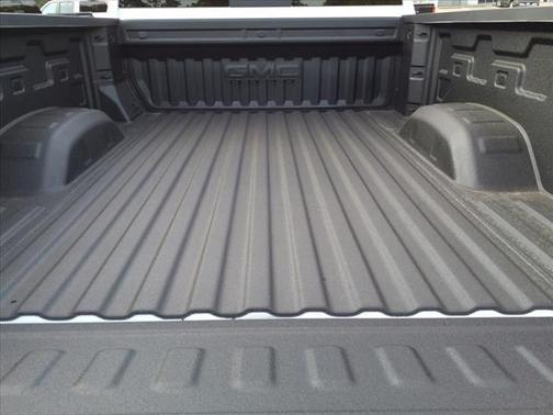 2025 GMC Sierra 2500 SLE