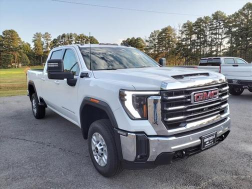 2025 GMC Sierra 2500 SLE