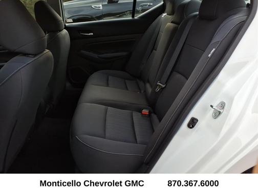 2022 Nissan Altima S FWD