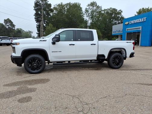 2026 Chevrolet Silverado 2500 Custom