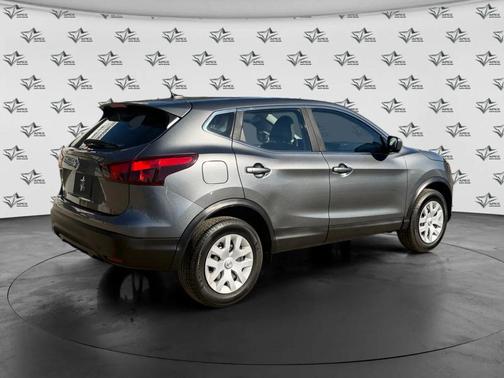 2018 Nissan Rogue Sport S