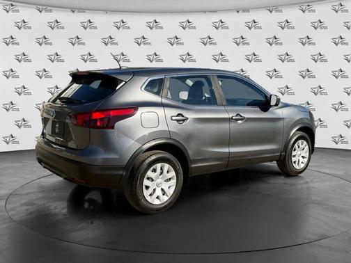 2018 Nissan Rogue Sport S