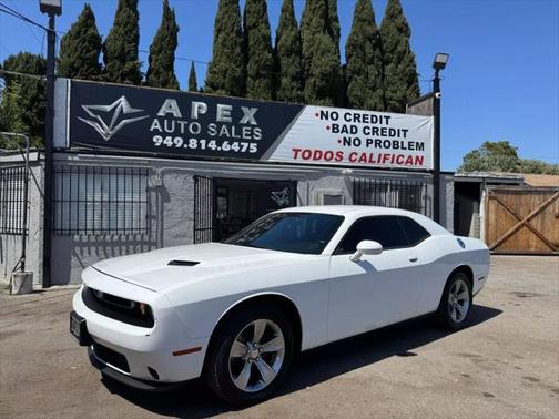 2016 Dodge Challenger SXT