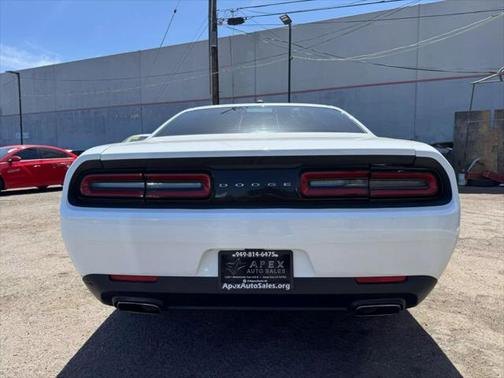 2016 Dodge Challenger SXT