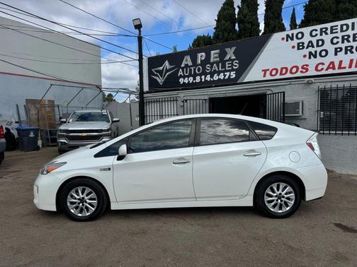 2015 Toyota Prius Plug-in Advanced