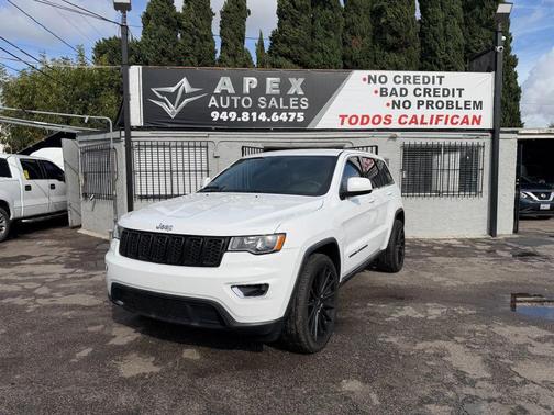 2018 Jeep Grand Cherokee Laredo
