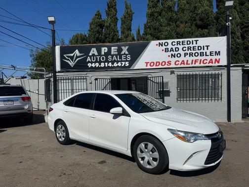 2015 Toyota Camry LE