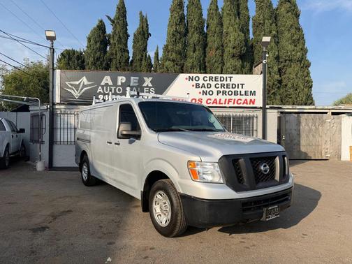 2016 Nissan NV Cargo NV2500 HD SV V6