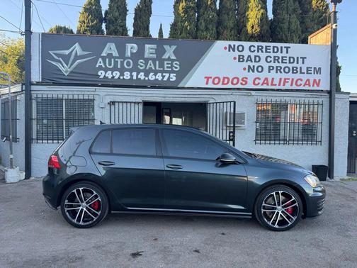 2017 Volkswagen Golf GTI 2.0T Autobahn 4-Door