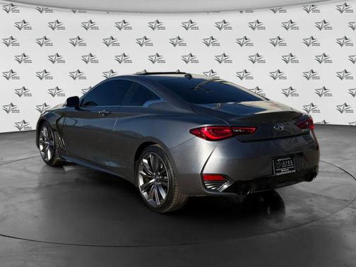 2017 INFINITI Q60 3.0t Red Sport 400