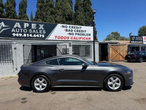 2018 Ford Mustang EcoBoost