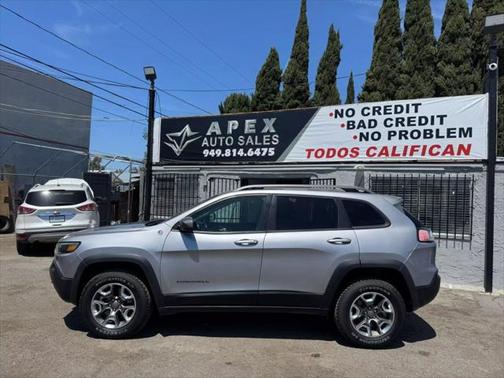 2019 Jeep Cherokee Trailhawk