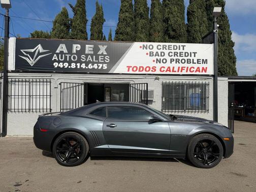2011 Chevrolet Camaro 2LS