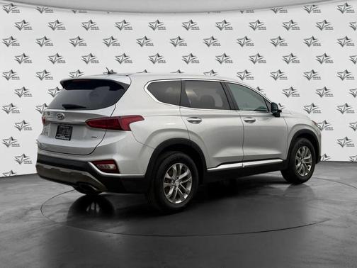 2019 Hyundai SANTA FE SE 2.4