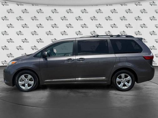 Gray 2017 Toyota Sienna LE