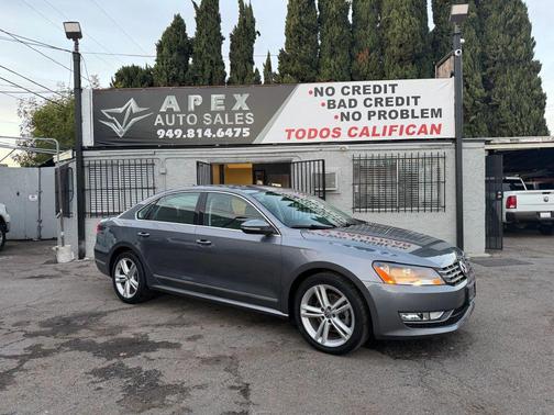 2012 Volkswagen Passat 3.6 SEL Premium