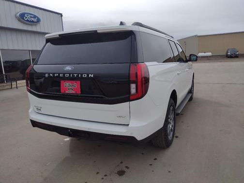 2026 Ford Expedition Max Active 4x4