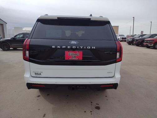 2026 Ford Expedition Max Active 4x4