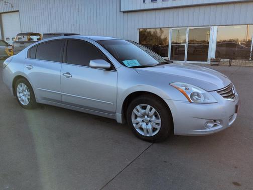 2010 Nissan Altima 2.5 S