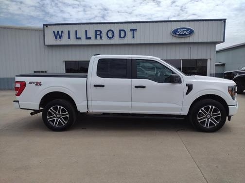 Oxford White 2023 Ford F-150 XL