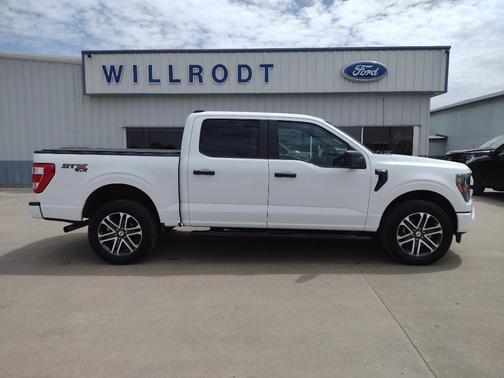 Oxford White 2023 Ford F-150 XL