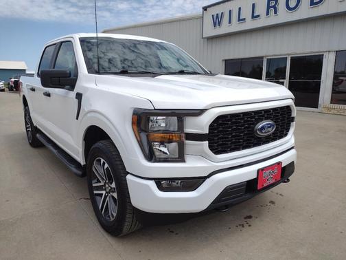 Oxford White 2023 Ford F-150 XL