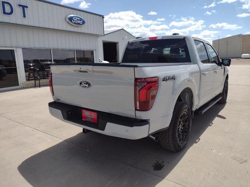 Avalanche 2026 Ford F-150 Lariat