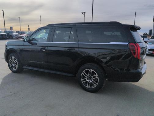 2025 Ford Expedition Max Active 4x4