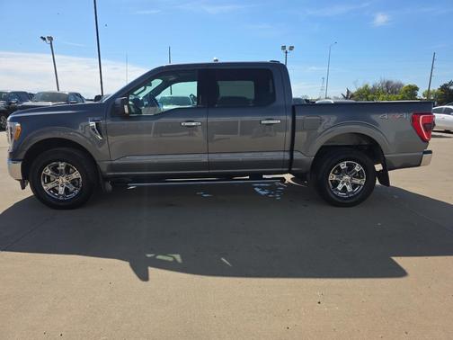 Carbonized Gray Metallic 2021 Ford F-150 XLT