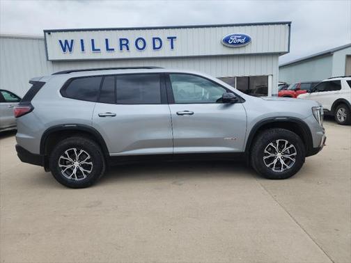 2024 GMC Acadia AWD AT4