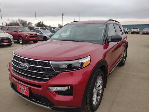 2023 Ford Explorer XLT
