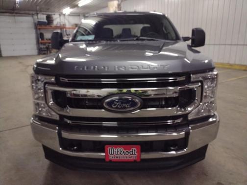 Photo 2 of 21 of 2021 Ford F-350 XL