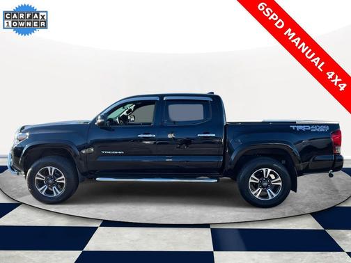 2016 Toyota Tacoma TRD Sport