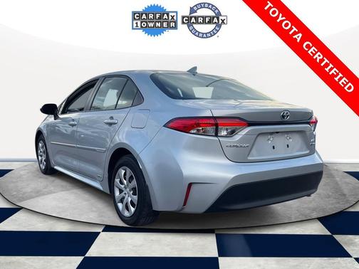 2025 Toyota Corolla Hybrid LE