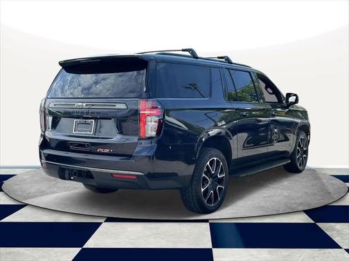 2022 Chevrolet Suburban RST